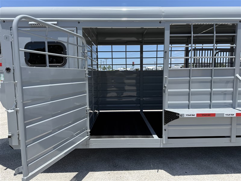 Trailer Photo 18