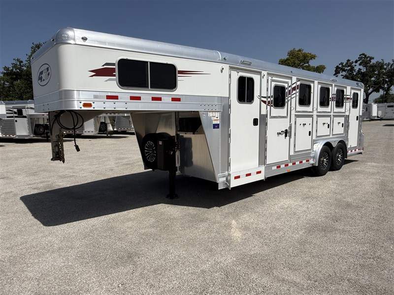 Trailer Photo 17