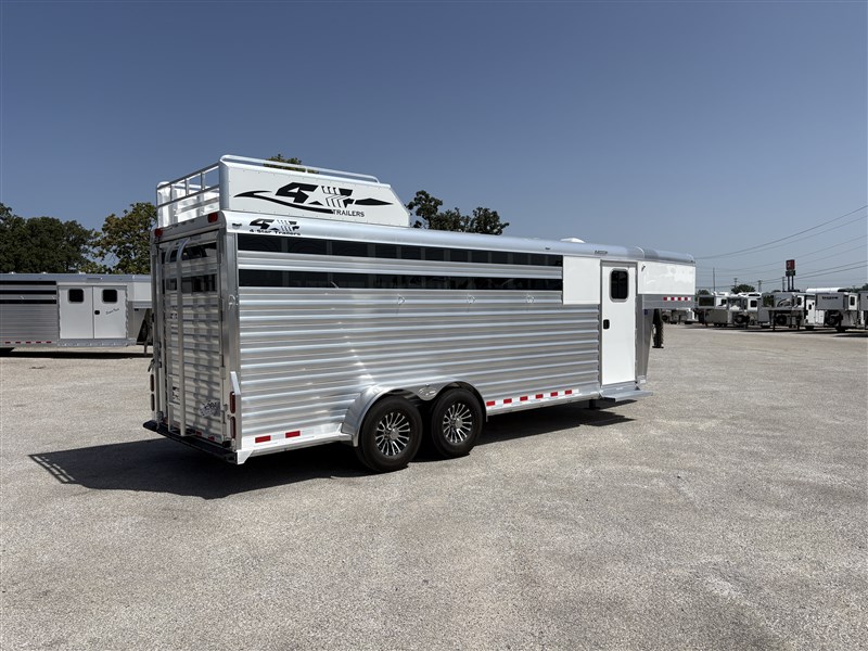 Trailer Photo 3