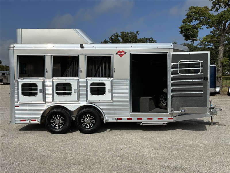 Trailer Photo 8