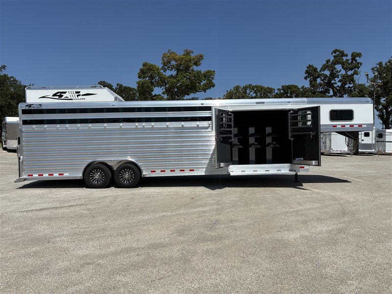Trailer Photo 5