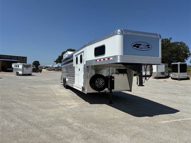 Trailer Photo 3
