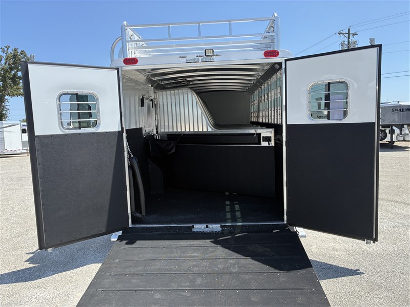 Trailer Photo 9