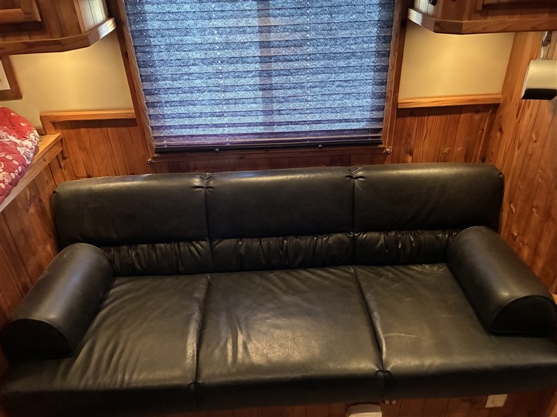Trailer Photo 19