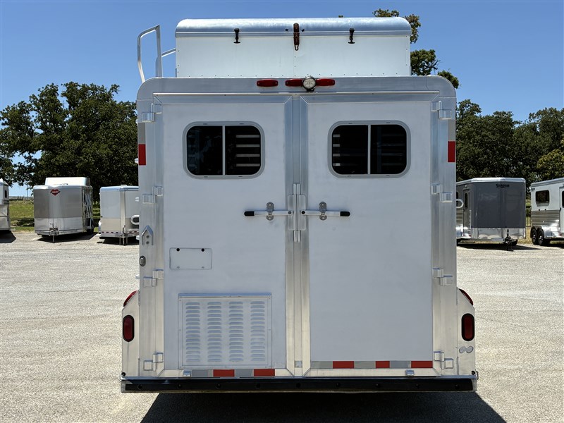 Trailer Photo 7