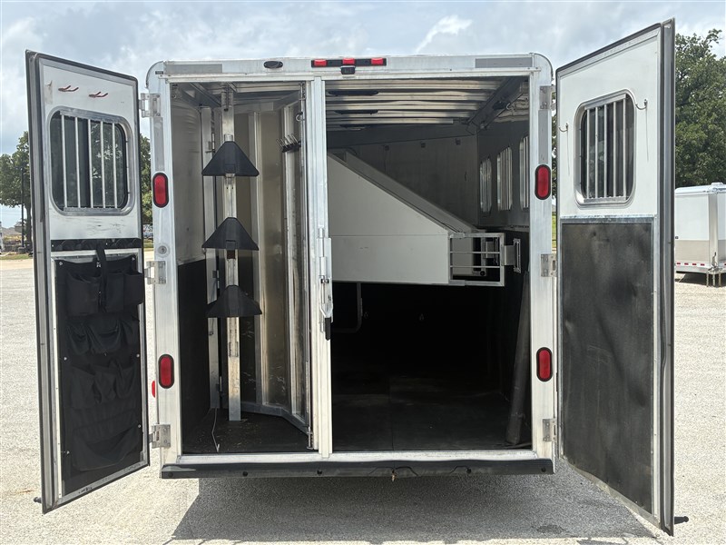 Trailer Photo 5