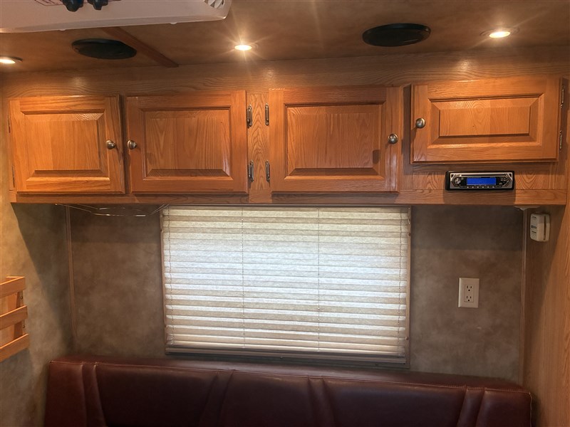 Trailer Photo 12