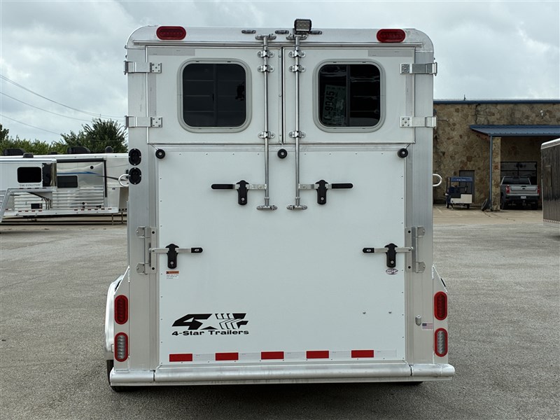 Trailer Photo 14