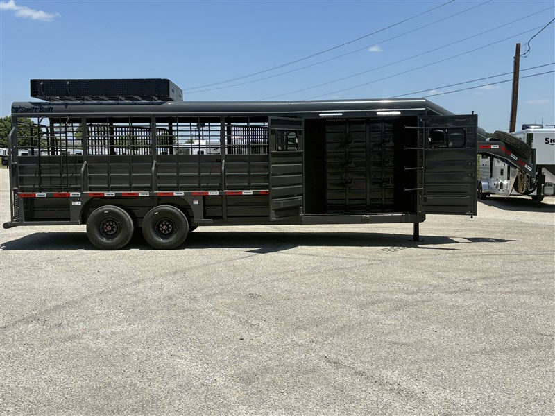 Trailer Photo 5