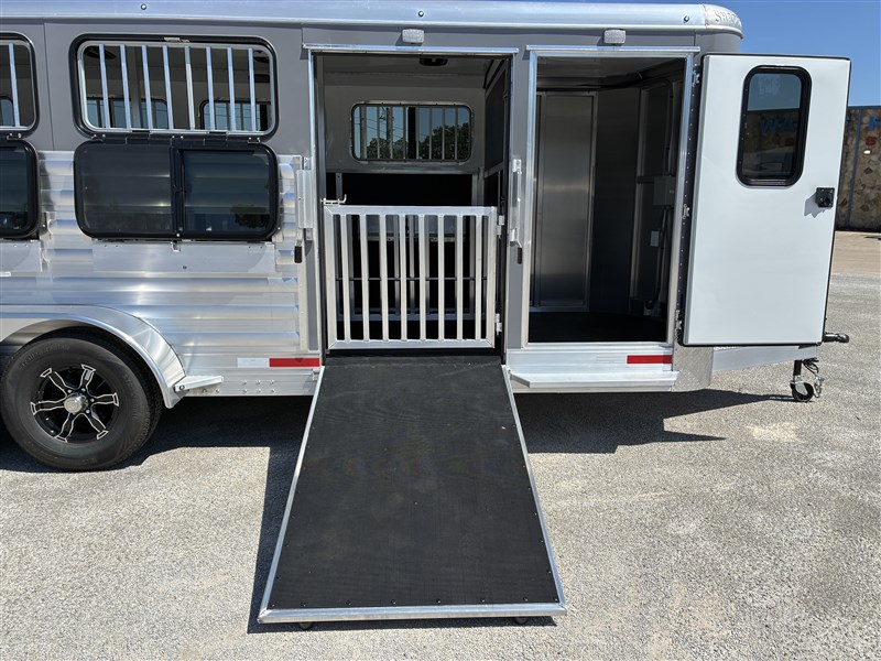 Trailer Photo 15