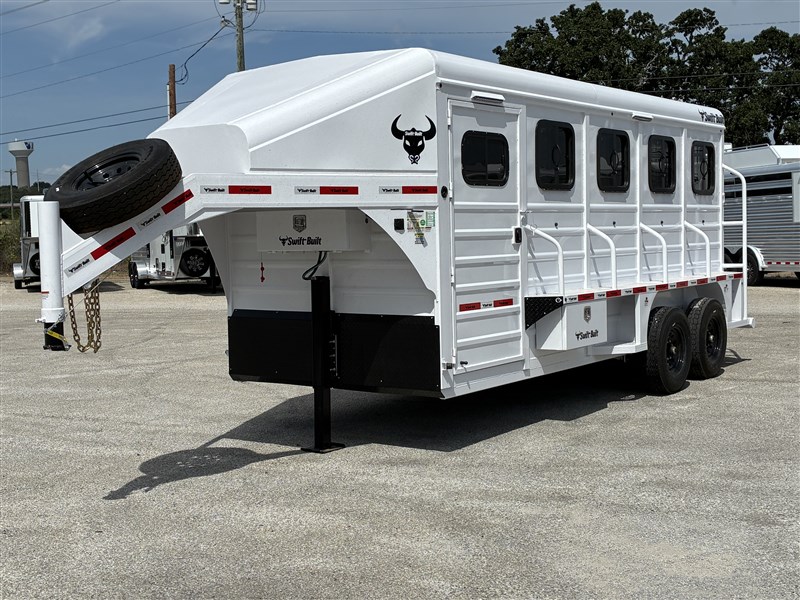 Trailer Photo 8