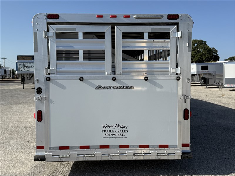 Trailer Photo 9