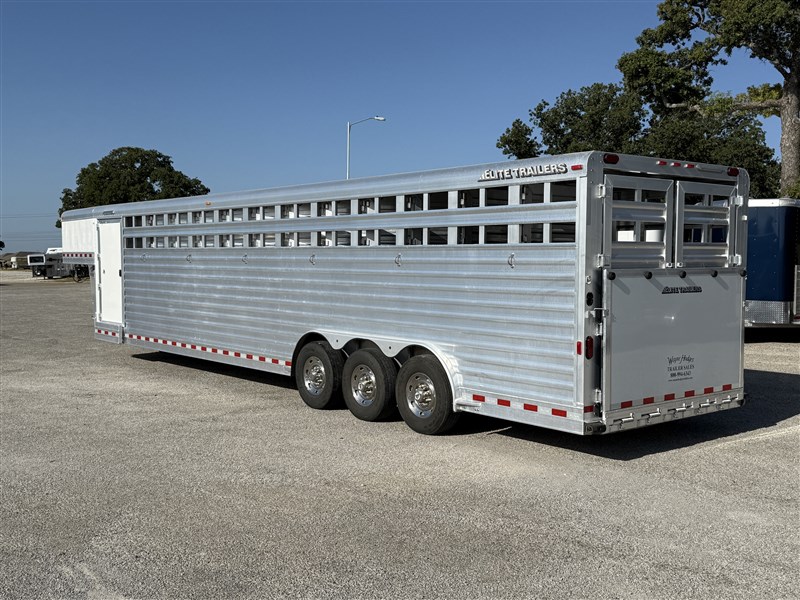 Trailer Photo 7