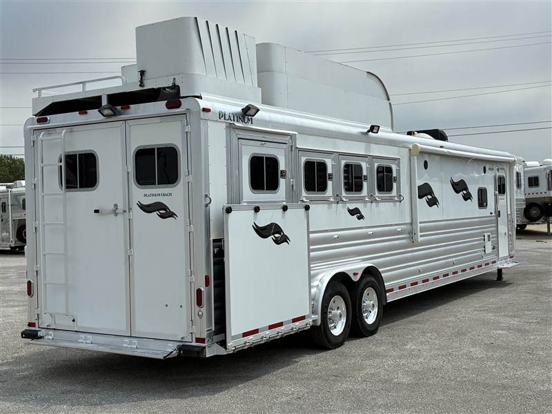 Trailer Photo 4