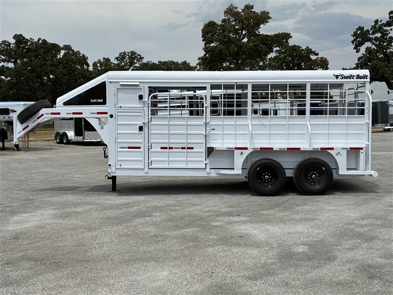 Trailer Photo 2