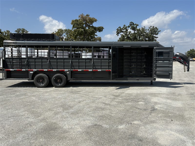 Trailer Photo 7