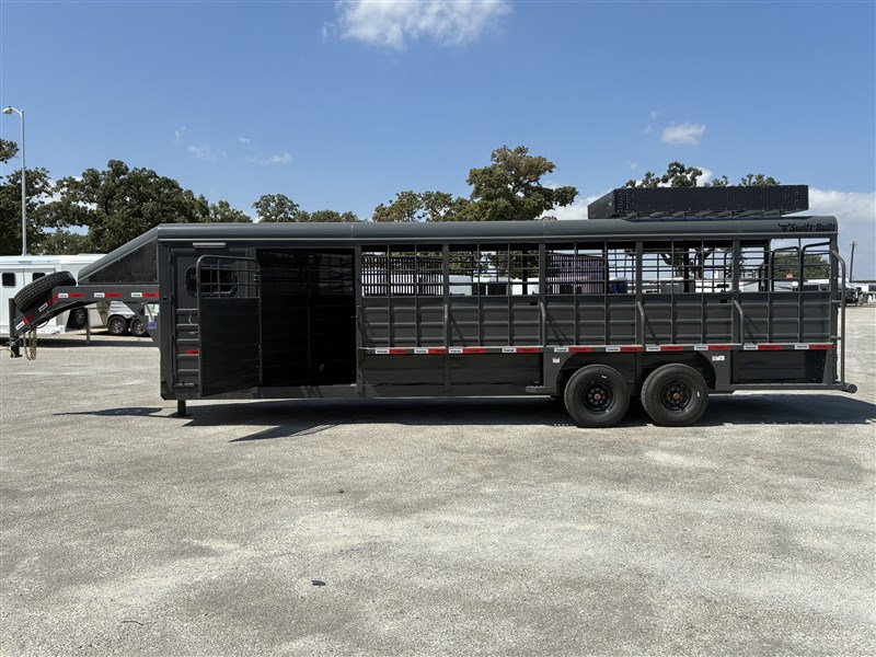 Trailer Photo 8