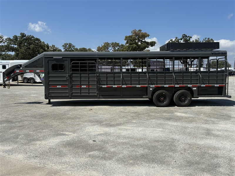 Trailer Photo 2