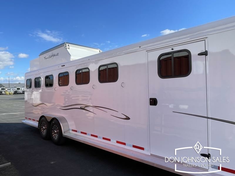 Trailer Photo 19