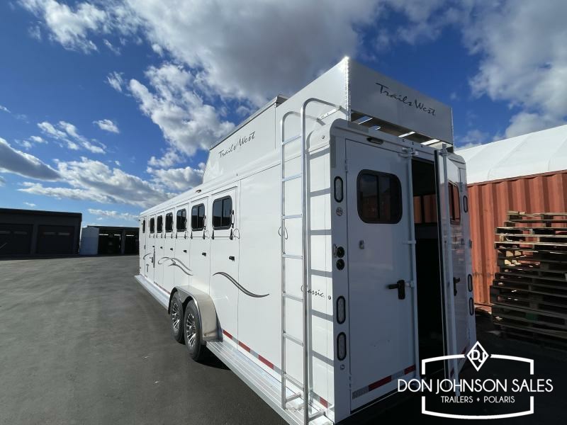 Trailer Photo 14