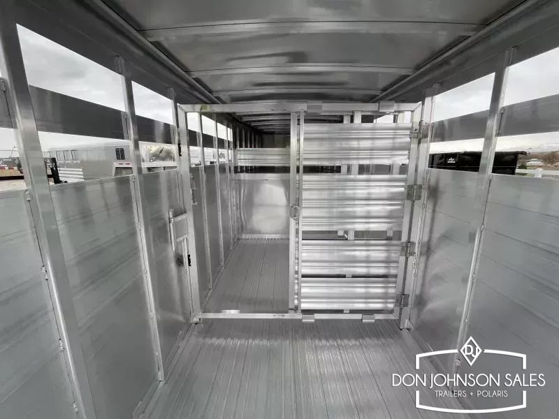 Trailer Photo 20