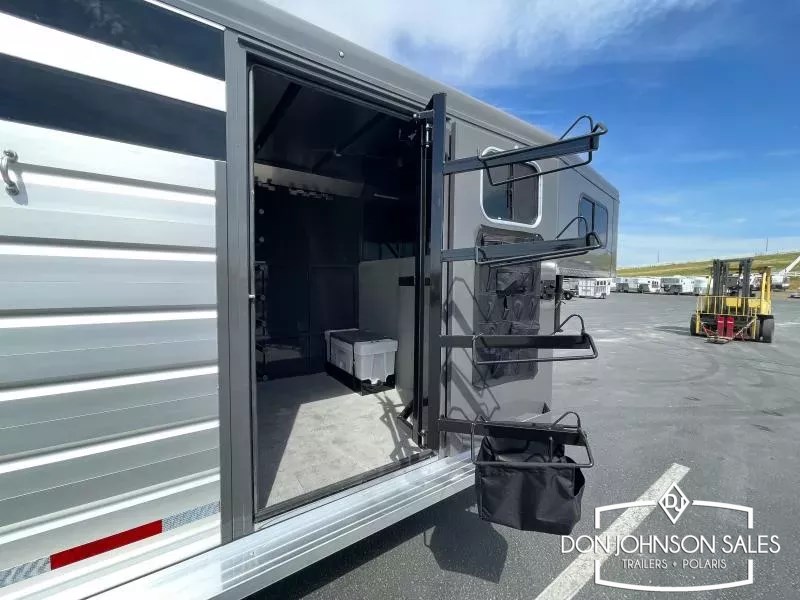 Trailer Photo 28