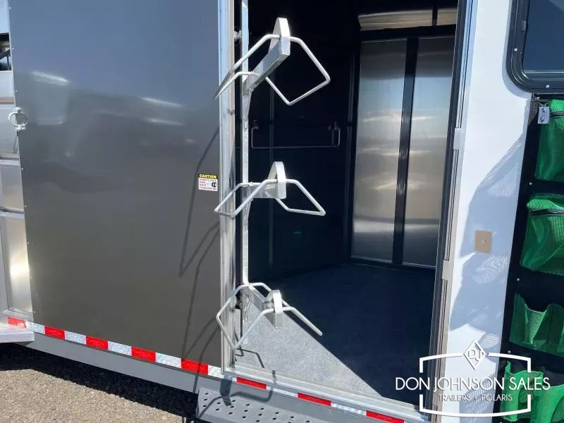 Trailer Photo 27