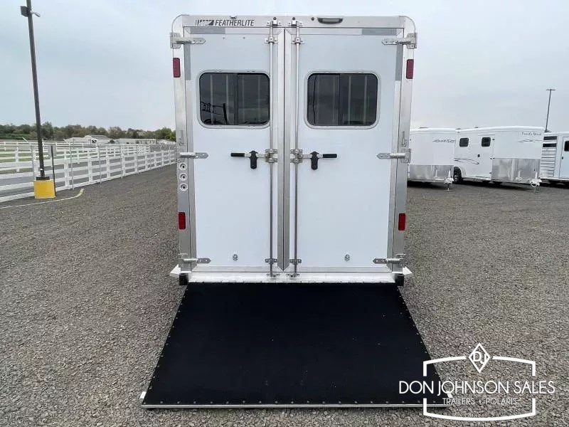 Trailer Photo 18
