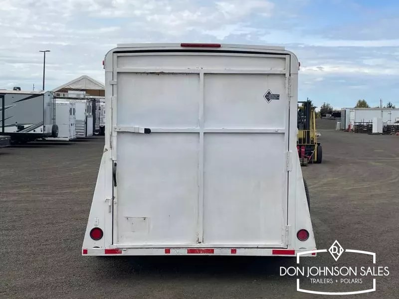 Trailer Photo 19