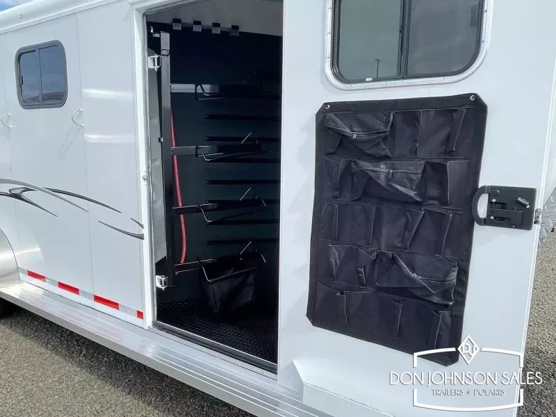 Trailer Photo 18