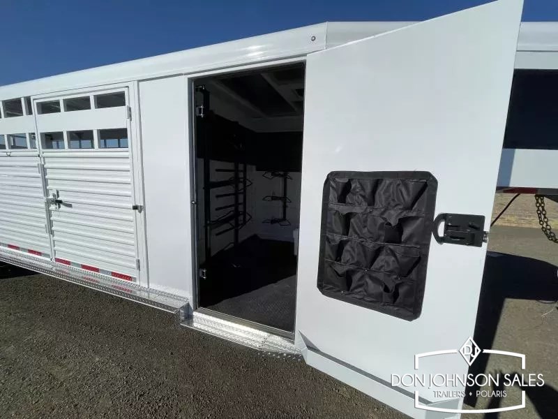 Trailer Photo 21
