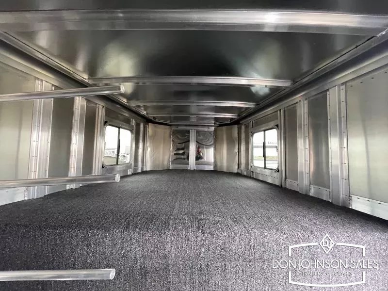 Trailer Photo 25