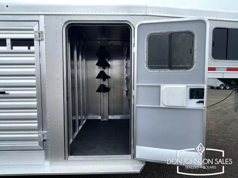 Trailer Photo 21