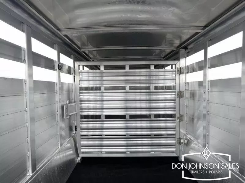 Trailer Photo 10