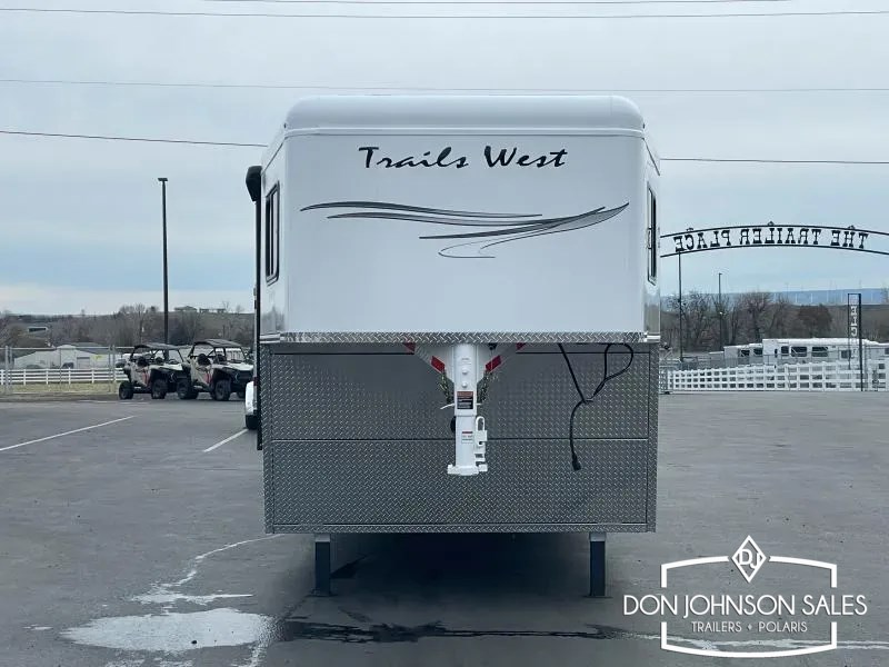 Trailer Photo 2