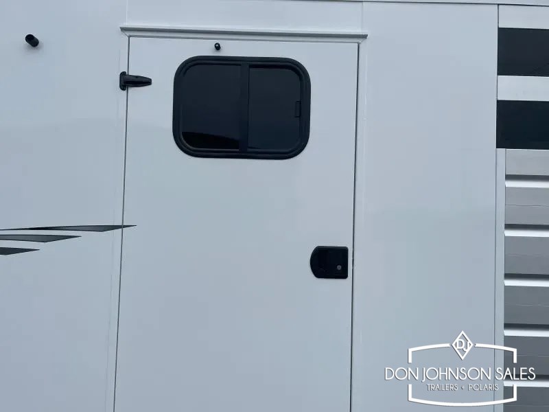 Trailer Photo 10