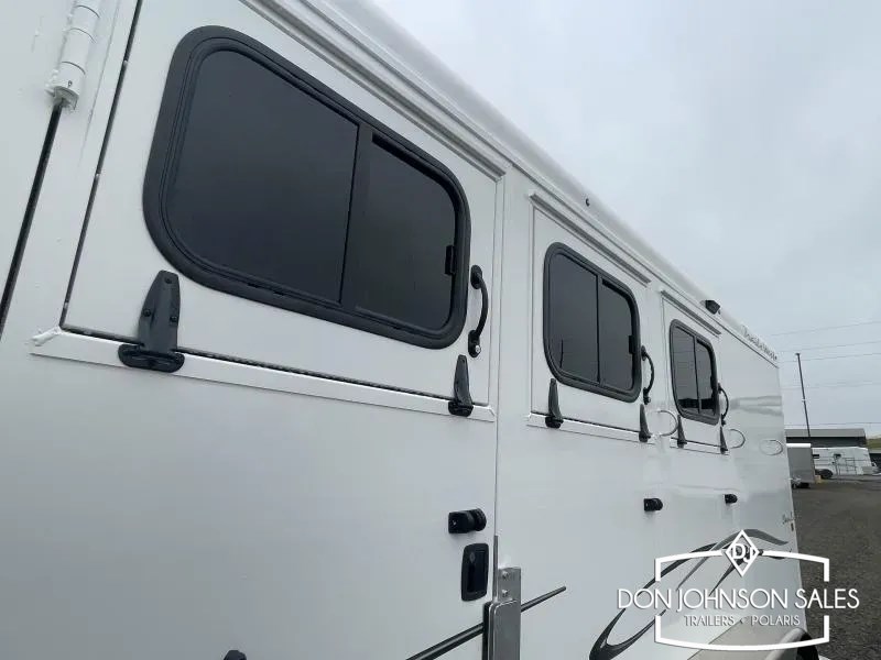 Trailer Photo 6