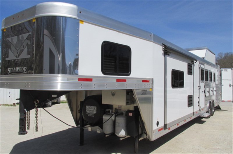 2024 Merhow - preowned 8414-da ** clean