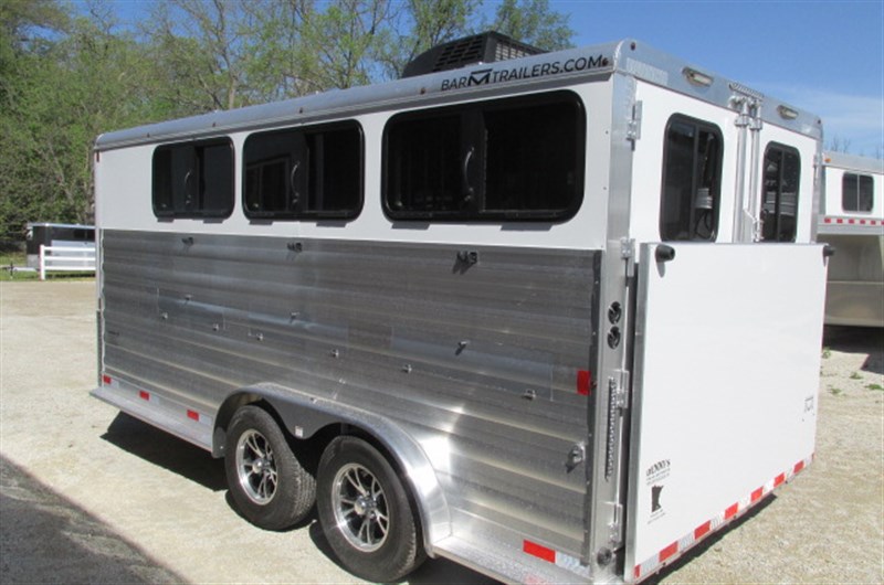 Trailer Photo 2