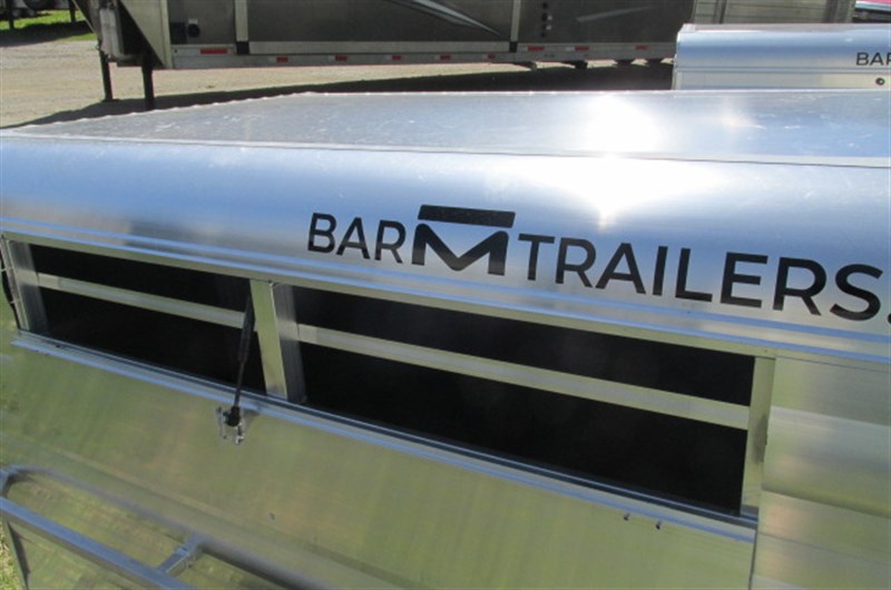 Trailer Photo 3