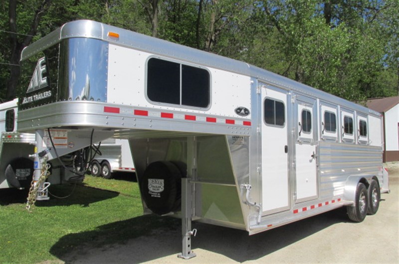 2026 Elite - demo model 4 horse, mustang