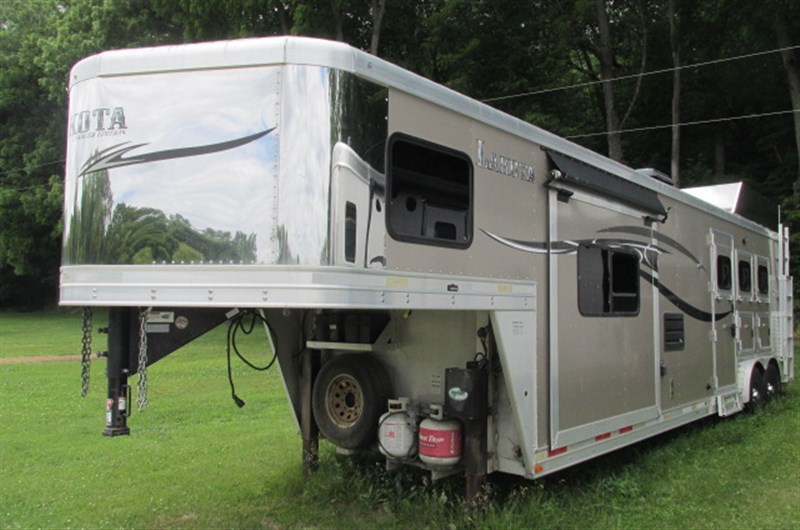 Trailer Photo 3