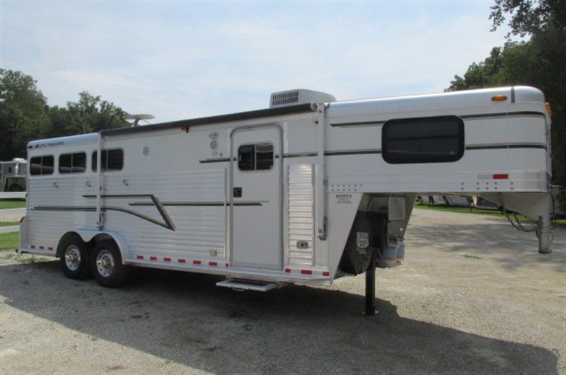 Trailer Photo 2