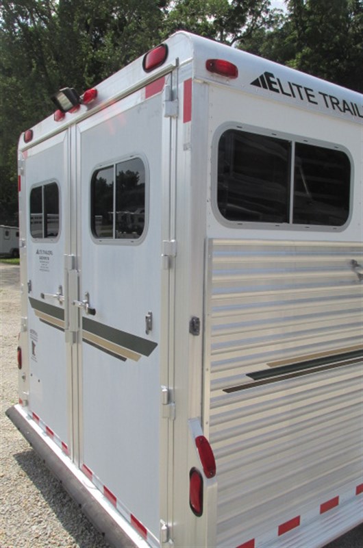Trailer Photo 7