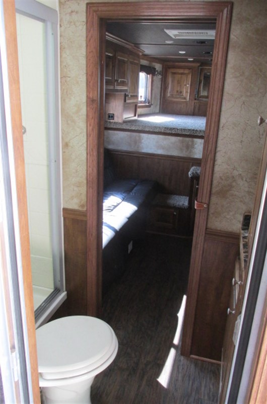 Trailer Photo 17
