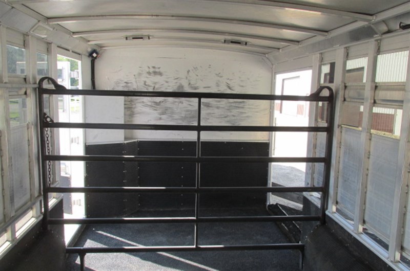 Trailer Photo 29