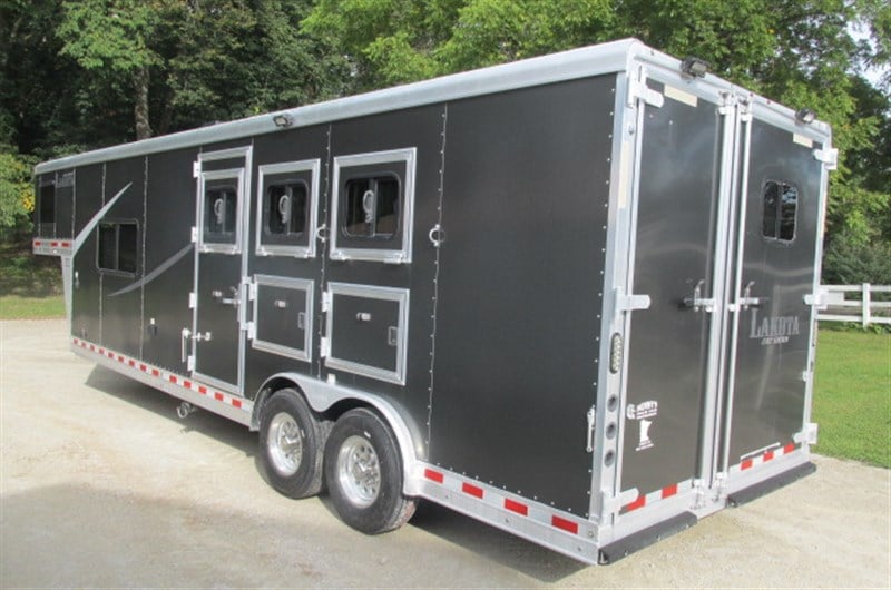 Trailer Photo 7
