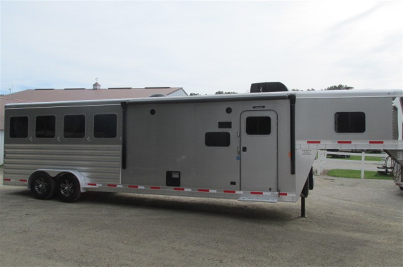 Trailer Photo 5
