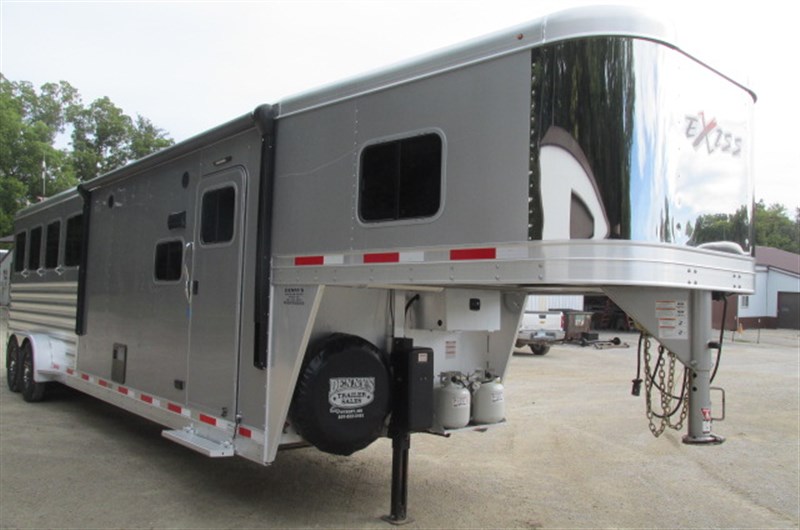 Trailer Photo 4