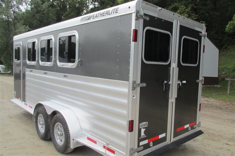 Trailer Photo 8